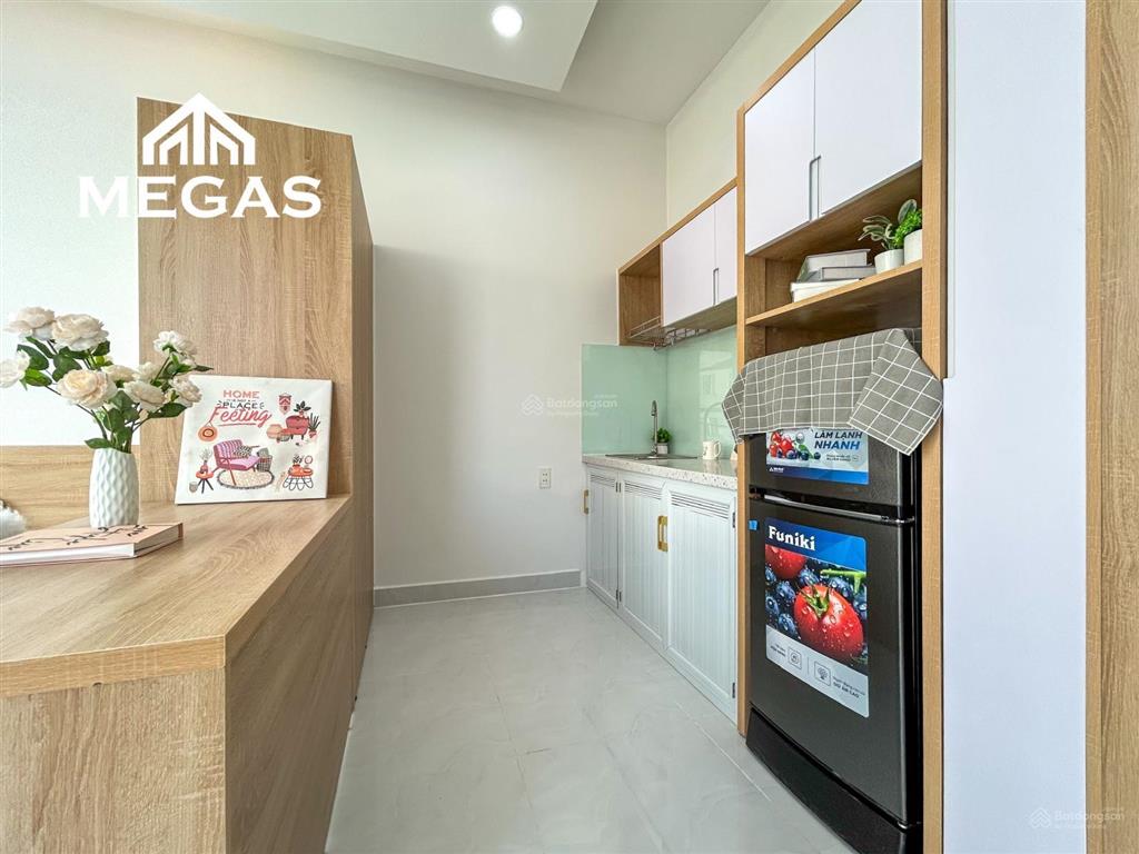 Cho thuê phòng không có gác, studio ban công đầy đủ nội thất ở đỗ xuân hợp  ga metro bình thái