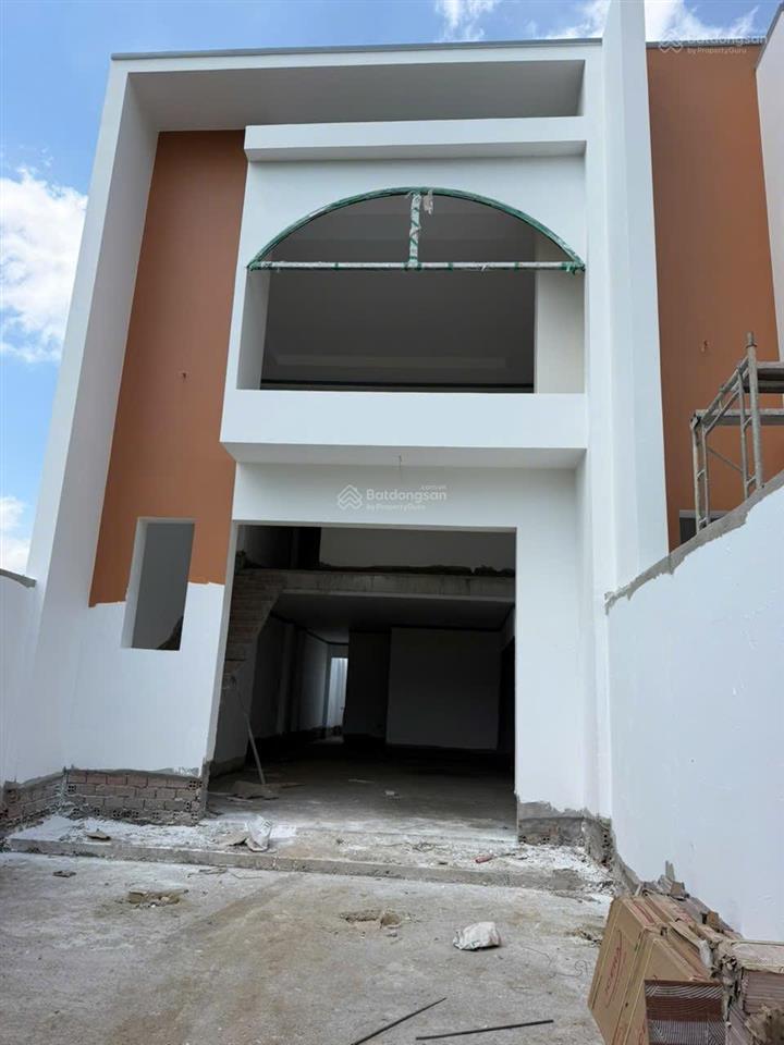 Bán căn nhà phường long khánh, gần kho hoàng long, ra đường h.t.hương chỉ 3 phút chạy xe.
