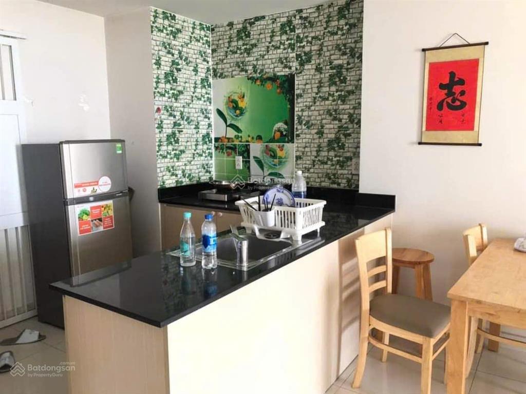 Bán gấp căn hộ quận 2  nội thất đầy đủ, có sẵn hđ thuê, view nhà phố, biệt thự