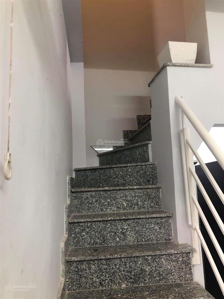 Bán nhà của chị dậu, hxh phạm ngũ lãogò vấp, dt 242m2 cn, thích hợp xây chdv cho thuê chào 20tỷ