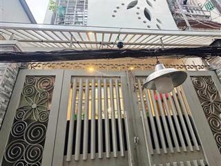 Giảm nhẹ 3t từ 13t10t bl, nhà hoàng sa q3, sau lưng căn mt, 4,2*15, 4t btct, shr hoàn công đủ