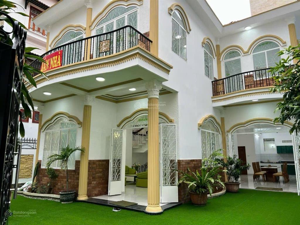 Bán biệt thự 325m2 vân côi, p7, q. tân bình, ngan lớn 15m hẻm nhựa 4m ở ngay hoặc xây mới. 129tr/m