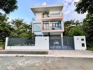 Bán biệt thự tại tam đa bcr, quận 9 củ. khu biệt thự xanh mát yên tĩnh phù hợp nghỉ dưỡng chỉ 18tỷ