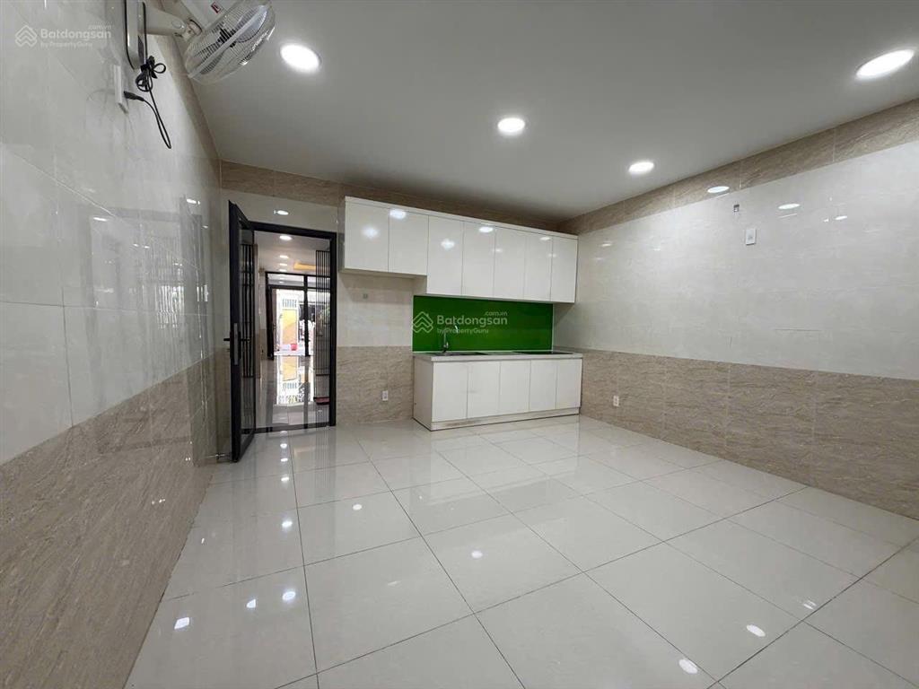 Chính chủ bán nhà ql13, đối diện bxmd, hẻm nhựa xe tải, cụt, 4,35*22,5(cn 97m2) 4t btct. chỉ 13xt
