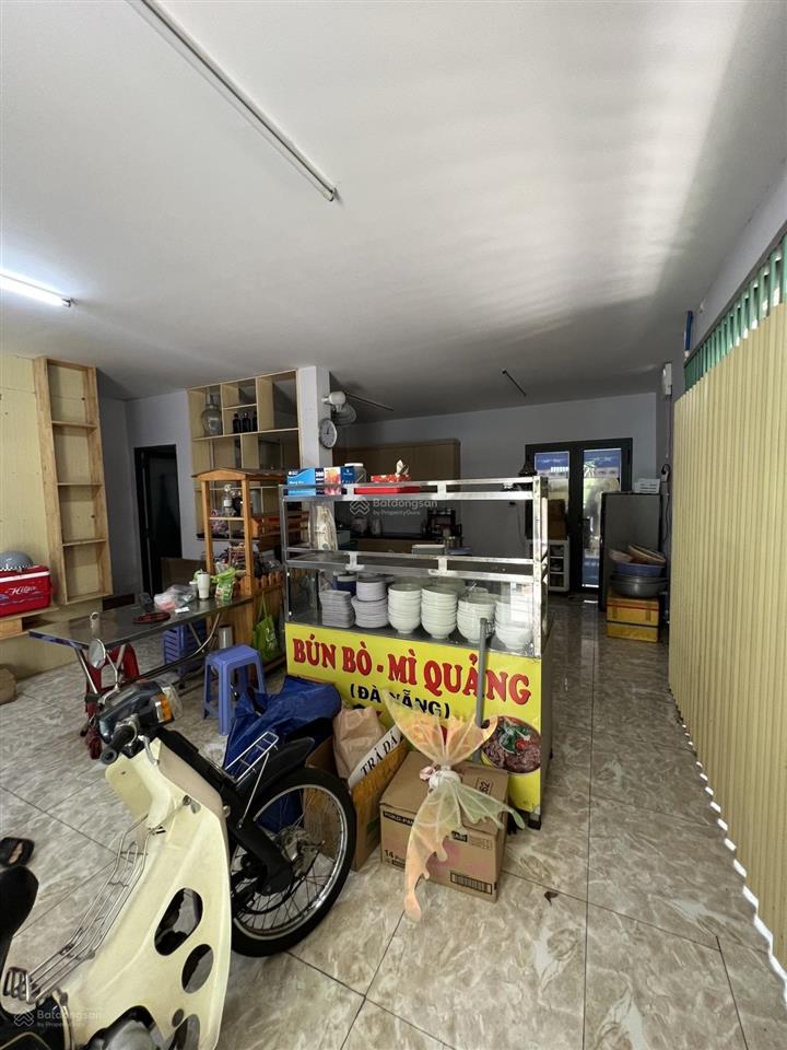 Bán nhà lô góc 2 mặt hxh né nhau, hồng bàng q11, nhà cu tiện xây mới, ngan 6,8m,110m2, nhĩnh 11t tl