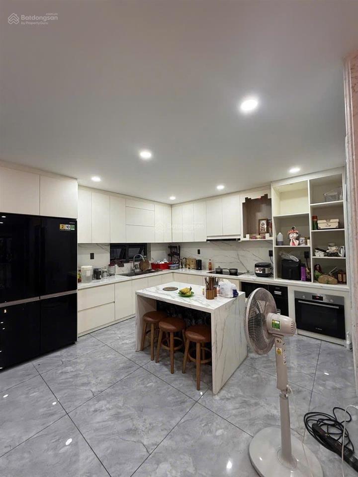 Bán nhà phan sào nam, tân bình, hxt kd thông dt 5,4*25m(cn 127m2) 5t btct, có thang máy, 19,8tỷ