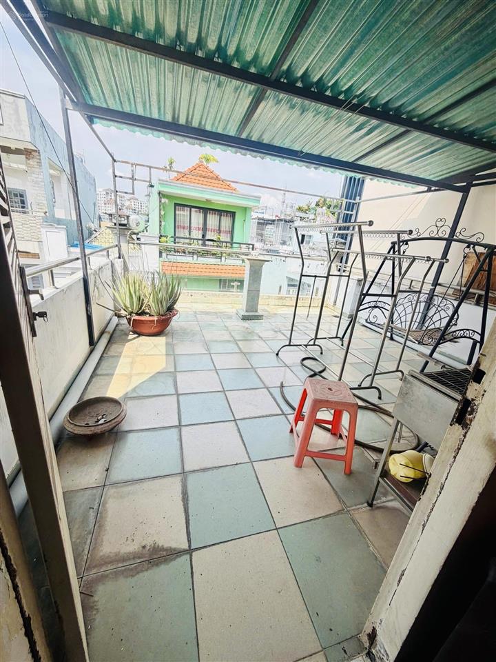 Bán nhà hxh lạc long quân, q11, 4,5*24(107,6m2) 4t btct, chính chủ ở, hơn 100tr/m2 tl.