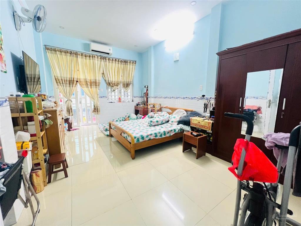 Bán mặt tiền khu cư xá phú thọ hòa, q11, 4*16,5m vuông vức, 3t hc đủ, nhỉnh 9t tl. kdc dân trí
