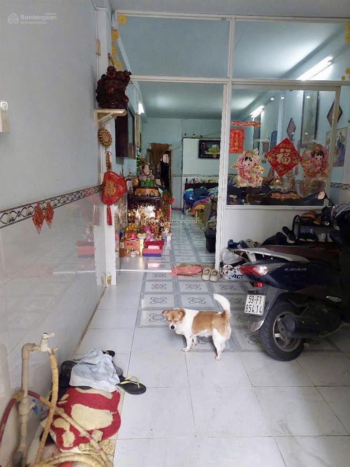 Bán nhà cũ tiện xây mới. lê văn sỹ phường nhiêu lộc. 4*30 nhà nát hẻm nhựa 6m thông. chỉ 8,6t tlcc
