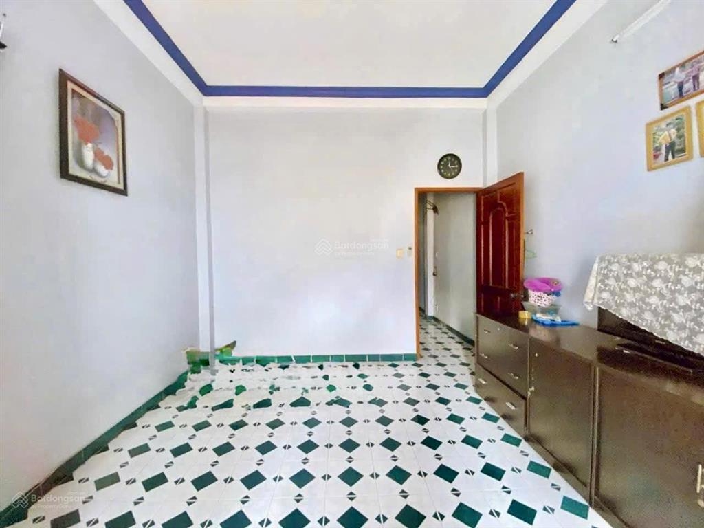 Bán mt khu đồng bộ cư xá phú lâm a, q6, dt 4*20 vuông vức, 3t btct. nhà tiện ở và kd. chỉ 11t tlcc.