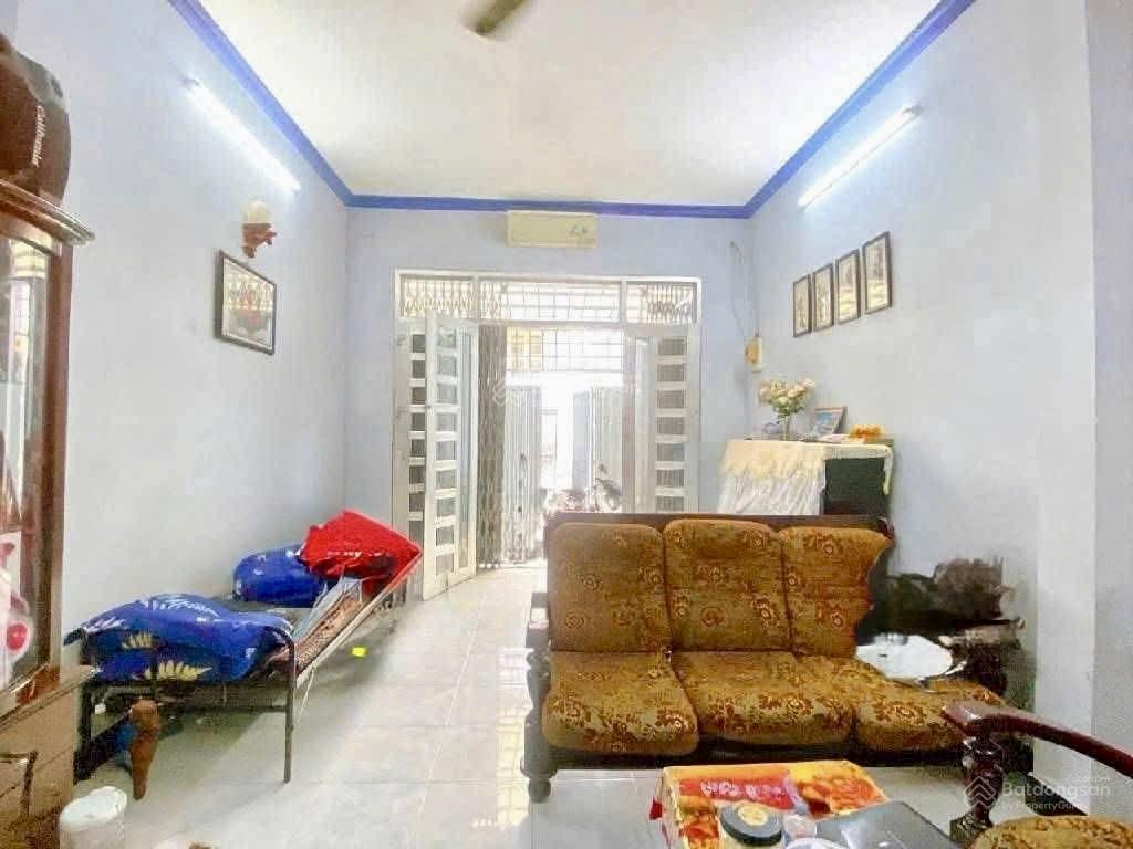 Bán mt khu đồng bộ cư xá phú lâm a, q6, dt 4*20 vuông vức, 3t btct. nhà tiện ở và kd. chỉ 11t tlcc.