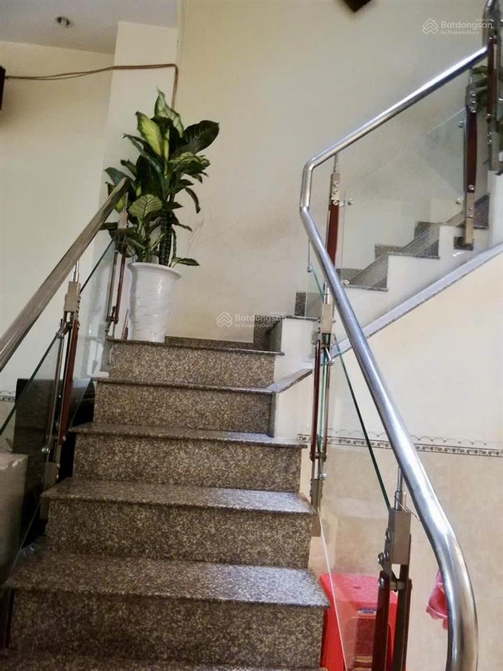 Bán mặt tiền kdc tây thạnhtân phú dt 4*25(4t btct) tiện kd đa nghành hoặc làm vpcty. nhĩnh 11t tl