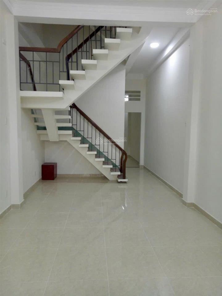Bán mặt tiền giải phóng, tb, ngay nhà ga t3, trục đường mới mở thuận tiện kd đa nghành nghề.giá 19t