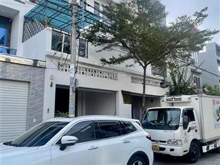 Cc bán mặt tiền kd trịnh quang nghị q8, dt 10*22(cn 220m2) 3t, đang cho thuê 80tr/th. giá chỉ 21t.