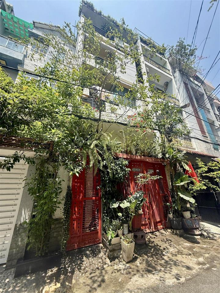 Bán nhà hxh giải phóng, dt 5,1*20(cn 95m2) 6t btct, 13p vừa ở vừa cho thuê. tương lai là mt, 18,5t.