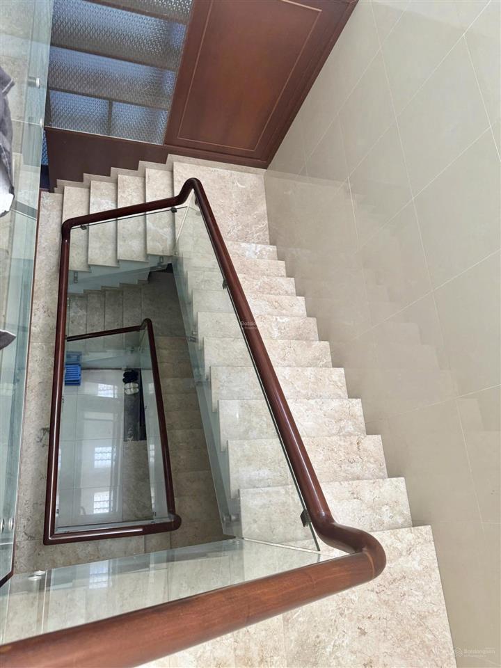 Bán biệt thự mặt tiền lê thúc hoạch tân phú 164.5m2 ngang 8m vuông vức, đang cho thuê 30tr/th, 30tỷ