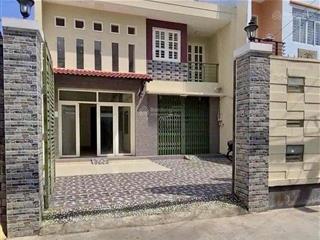 Bán căn đôi lớn  bà hom bt  8,1*36, nhà c4 xây cứng cáp. ở hoặc cho thuêgiáp q5, 11. chỉ 60tr/m