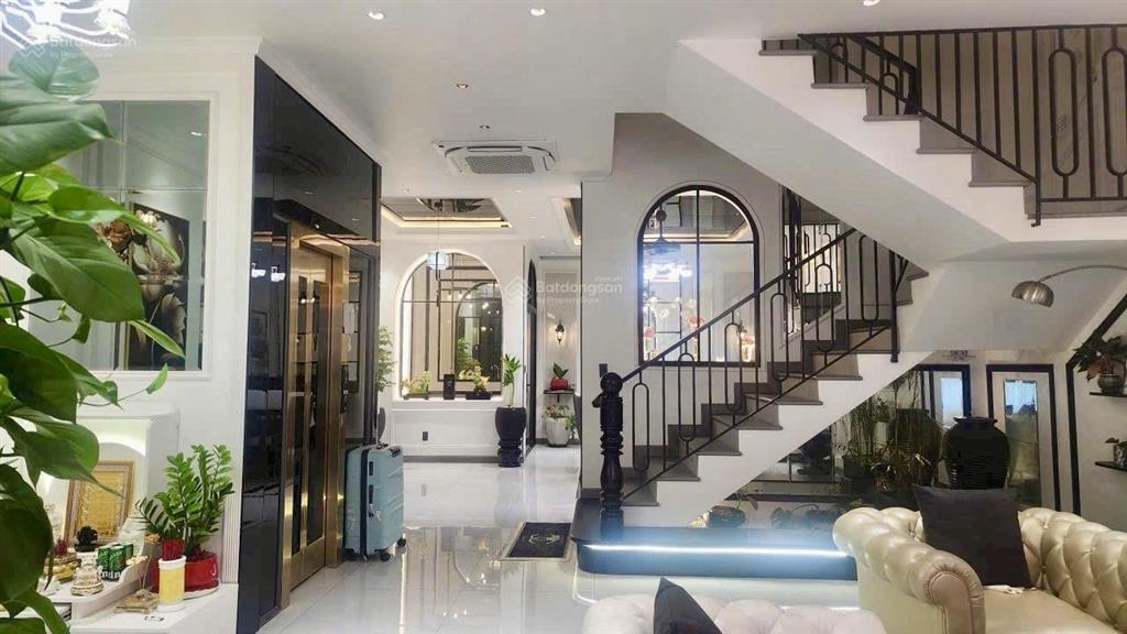 Bán mặt tiền khu biệt thự thân văn nhiếp  q2  dt 6,817(cn117m2) hầm 3t, nhà mới, chỉ 33t tl