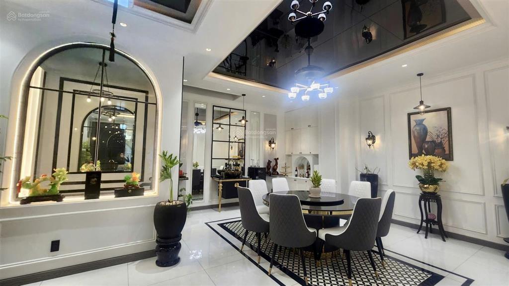 Bán mặt tiền khu biệt thự thân văn nhiếp  q2  dt 6,817(cn117m2) hầm 3t, nhà mới, chỉ 33t tl
