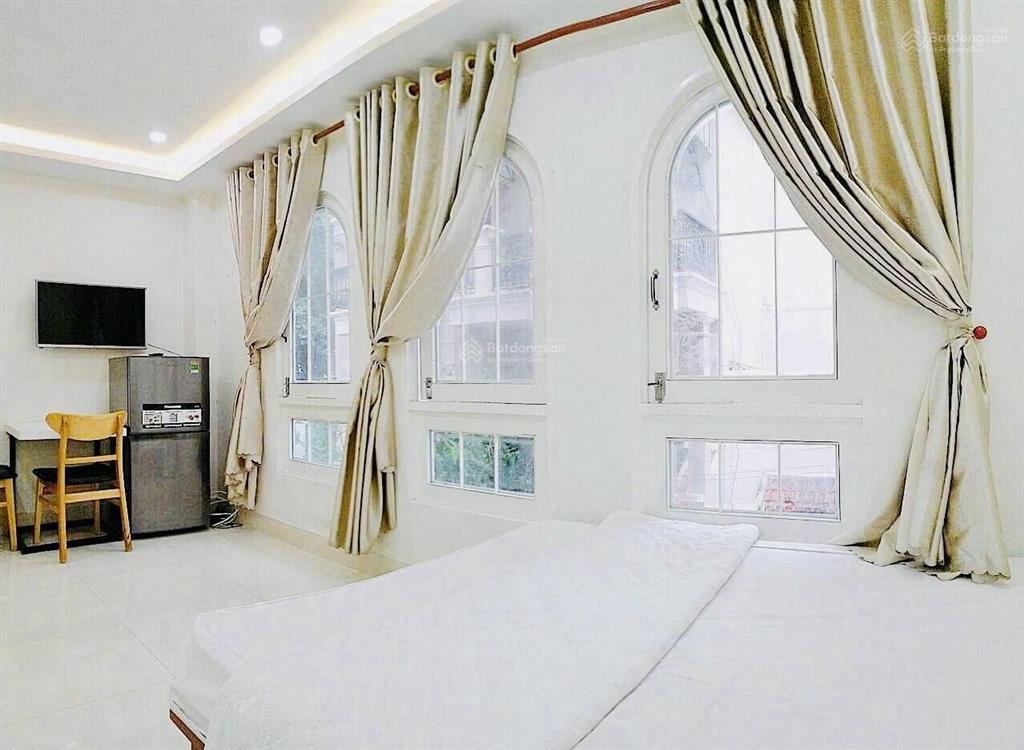 Hạ giá bán nhanh chdv cửu longdt 8x18, 2 mặt hxh 24p chdv hđt 150tr/th dtsd 605m2 42t36t chôt
