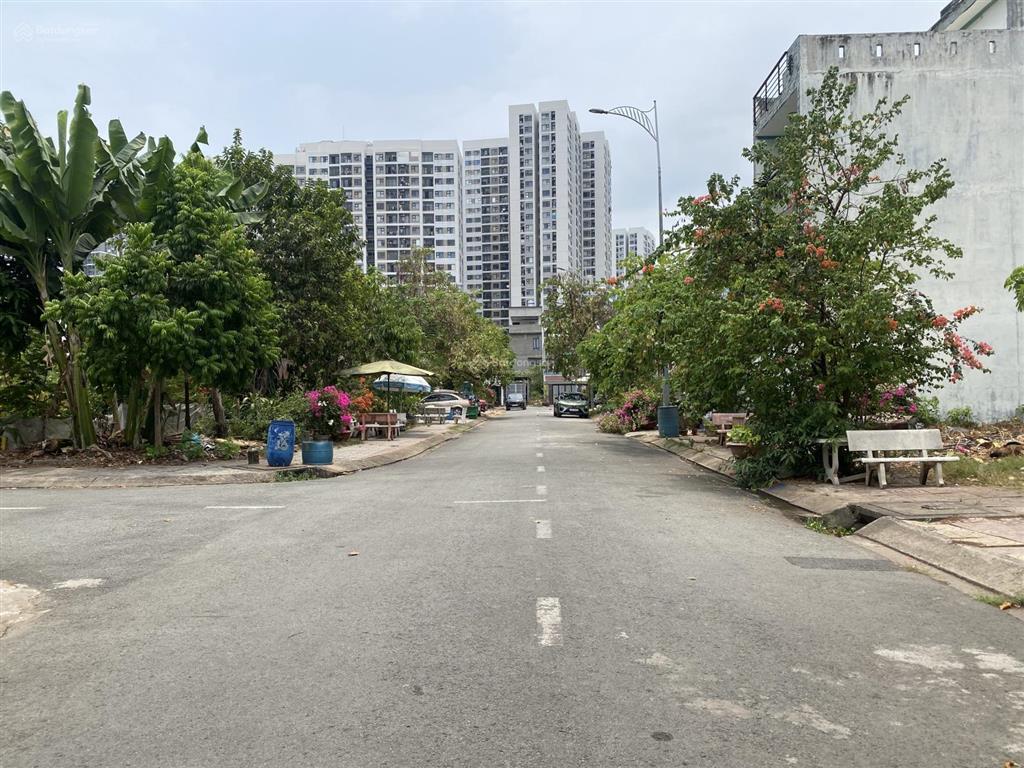 7,5 tỷ /100m2 đất mặt tiền kinh doanh ngay vinhomes q9
