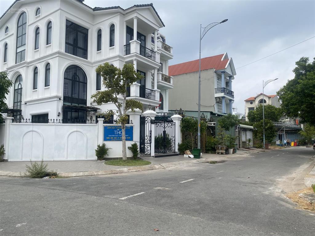 Bán đất ngay công viên vinhomes q9