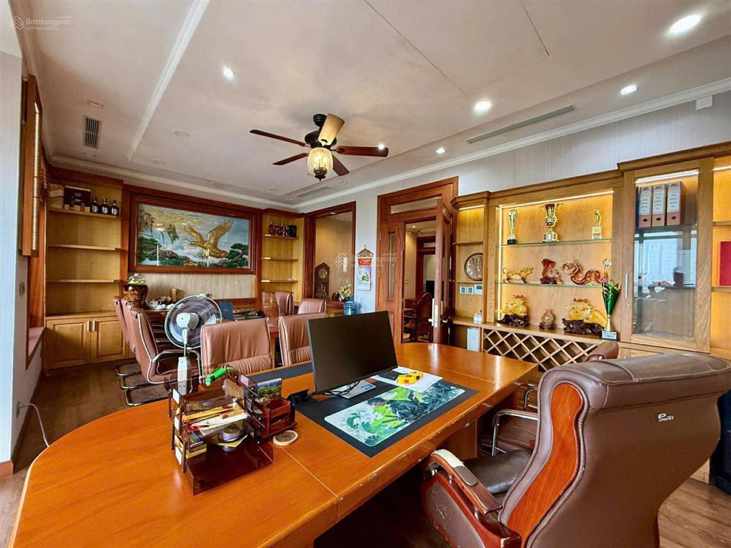 [quận 1  ngang 7.3m hiếm có] hẻm xe hơi võ thị sáu 104m2  chỉ 25 tỷ  gpxd 6 tầng