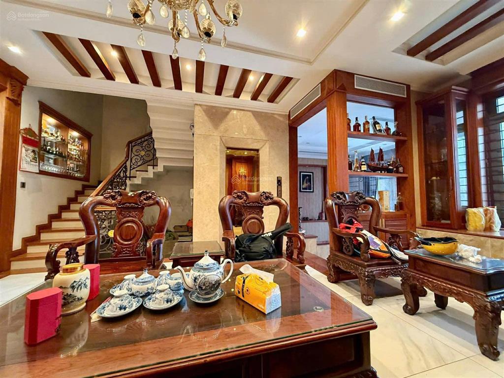 [quận 1  ngang 7.3m hiếm có] hẻm xe hơi võ thị sáu 104m2  chỉ 25 tỷ  gpxd 6 tầng