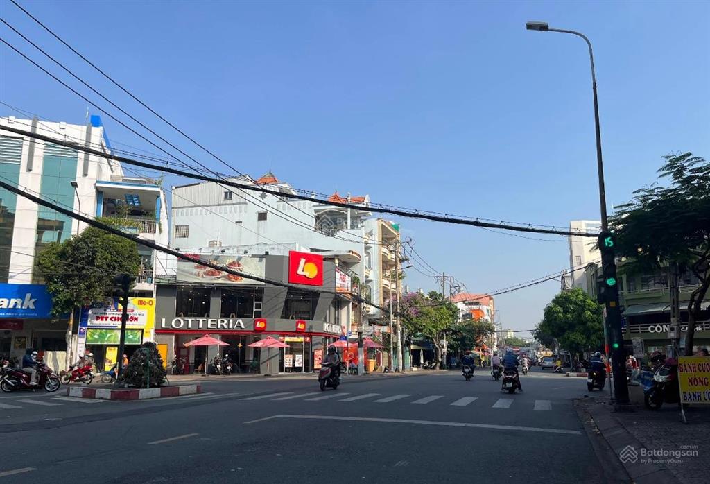 Siêu vị trí góc 2mt đường chợ lớn diện tích 400m sát hậu giang  giá đầu tư 170tr/m2