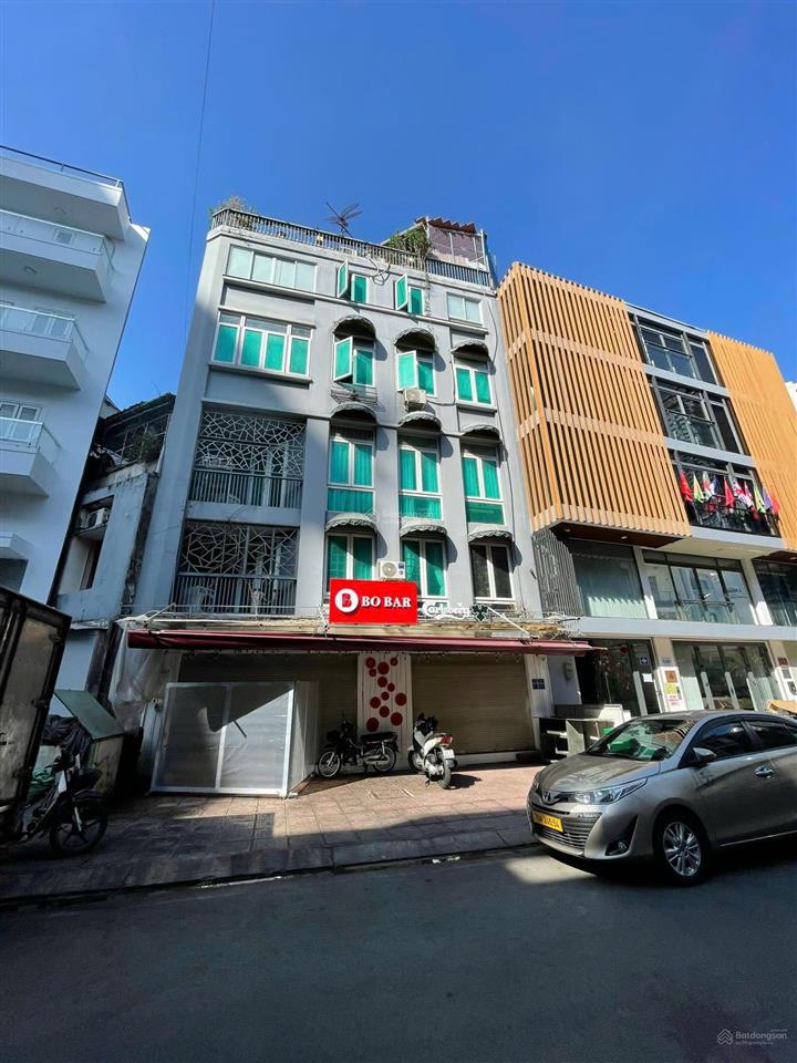 Mặt tiền nguyễn ngọc phương  view thảo cầm viên  ngang gần 10m  dòng tiền 100tr/tháng