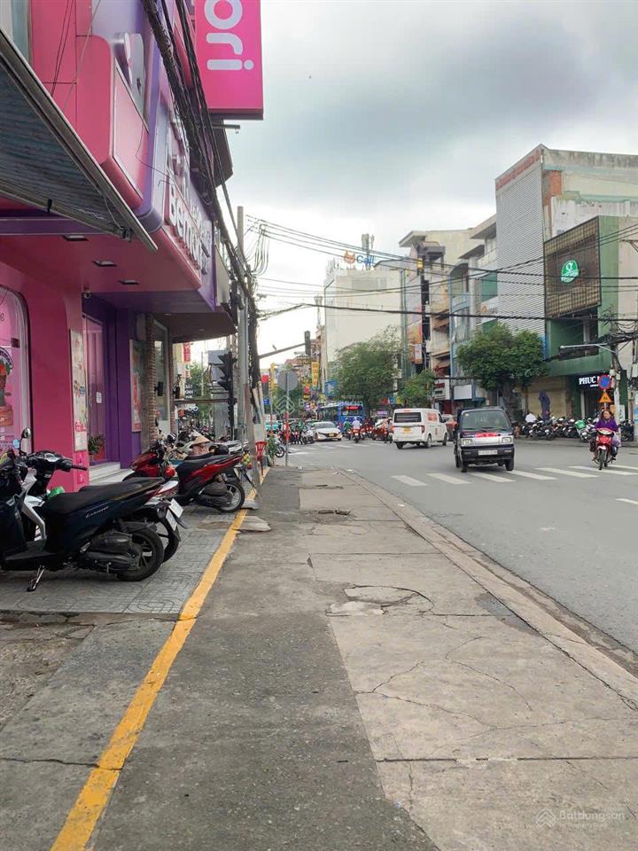 Siêu hiếm mặt tiền thương hiệu nguyễn gia trí (d2 cũ) diện tích chuẩn 85m  5 tầng  giá chỉ 32 tỷ