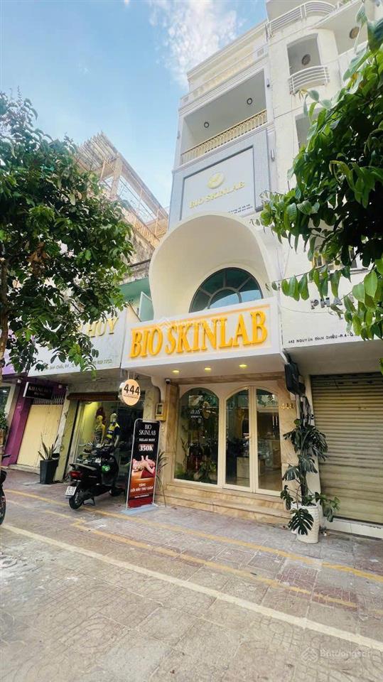 2 mặt tiền trước sau nguyễn đình chiểu  diện tích 125m với chiều ngang 6.5m  giá chỉ 64 tỷ