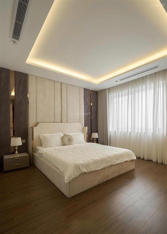 Bán villa siêu đẹp khu phú mỹ hưng nam thông 1b p. tân phú q7  giá 52 tỷ hạ còn 41 tỷ tl