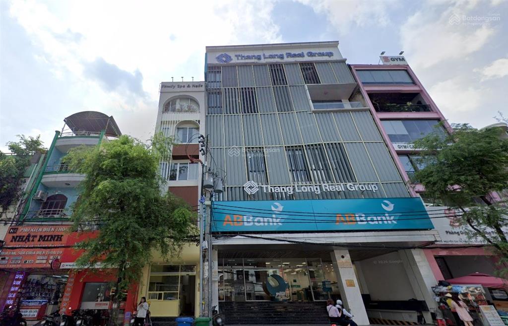 Siêu khan hiếm mặt tiền 10m vuông vức nguyễn gia trí  giá 65 tỷ giảm sâu về 45 tỷ chốt