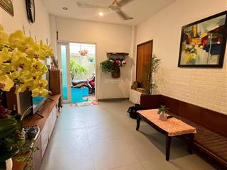 Siêu phẩm có 1  0  2 căn góc 3 mặt tiền hẻm lê duẩn  ngang 6,5m nở hậu 8m  3 tầng