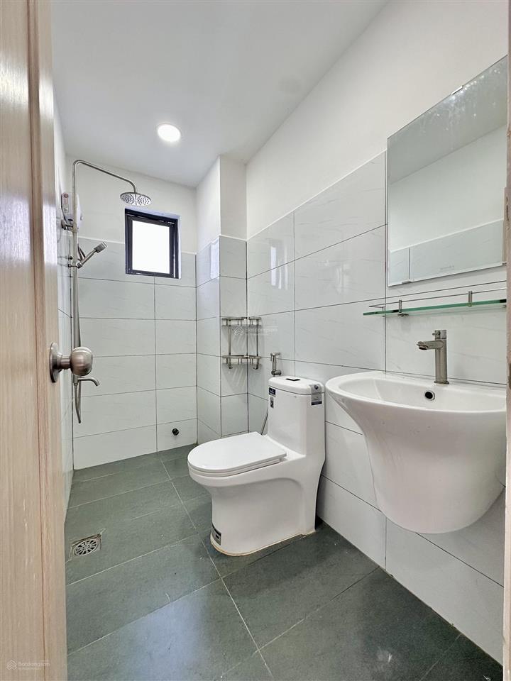 Căn hộ studio ban công thoáng fullnt  mg riêng  huỳnh văn bánh gần lê văn sỹ  nguyễn văn trỗi