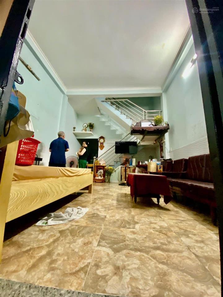 Bán nhà 2 tầng  ngang 4,5m, nở hậu  sát mặt tiền nguyễn thị thập, q7  nhỉnh 7 tỷ