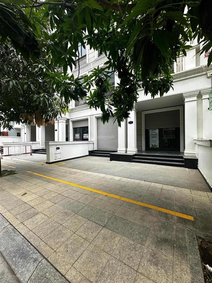 Bán gấp nhà phố lk đơn giá tốt nhất 162m2 manhattan 25,5 tỷ tại vhgp q9