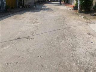 BÁN ĐẤT TẶNG NHÀ ĐẸP TRUNG TÂM THỊ TRẤN BÚT SƠN