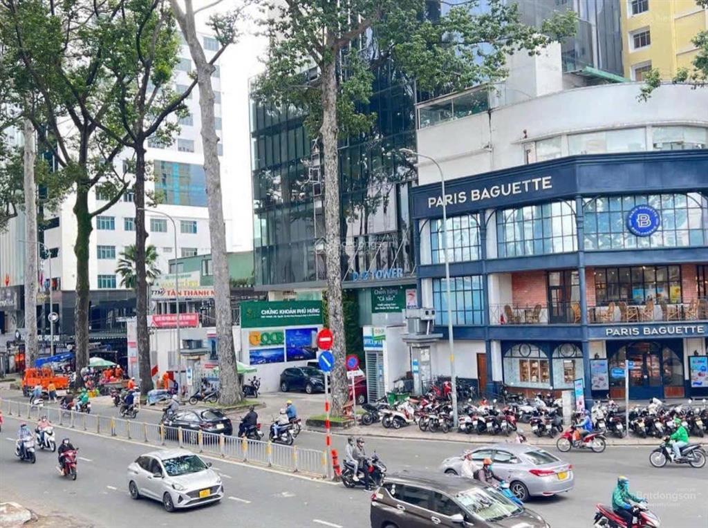 Cho thuê căn góc 2 mt 1 cao thắng và nguyễn thị minh khai, phường 2, quận 3 (cũ)