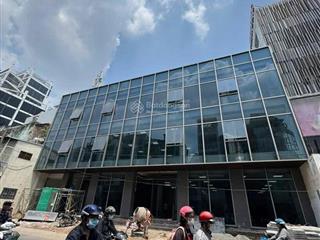 Cho thuê toà nhà mặt tiền quận phú nhuận