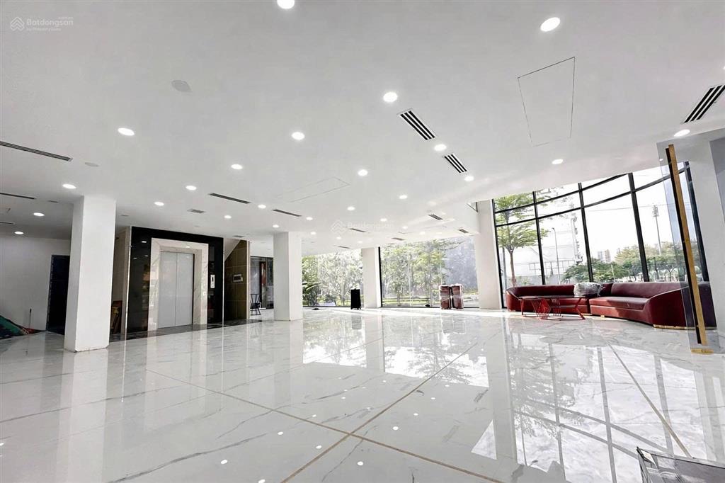 Siêu phẩm tòa nhà văn phòng  góc 2 mặt tiền thạnh mỹ lợi