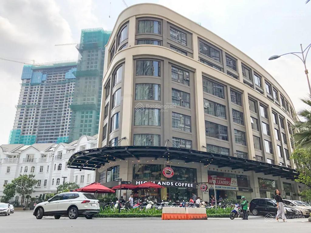 Tòa nhà shophouse sài gòn pearl