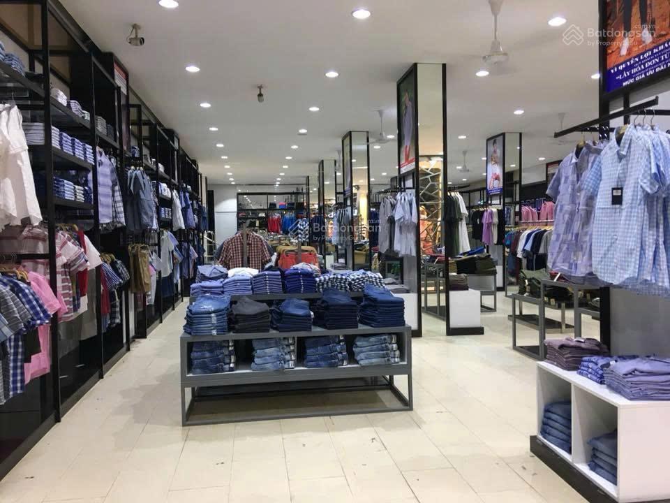 2 mặt tiền  135a nguyễn trãi, quận 5, ho chi minh city