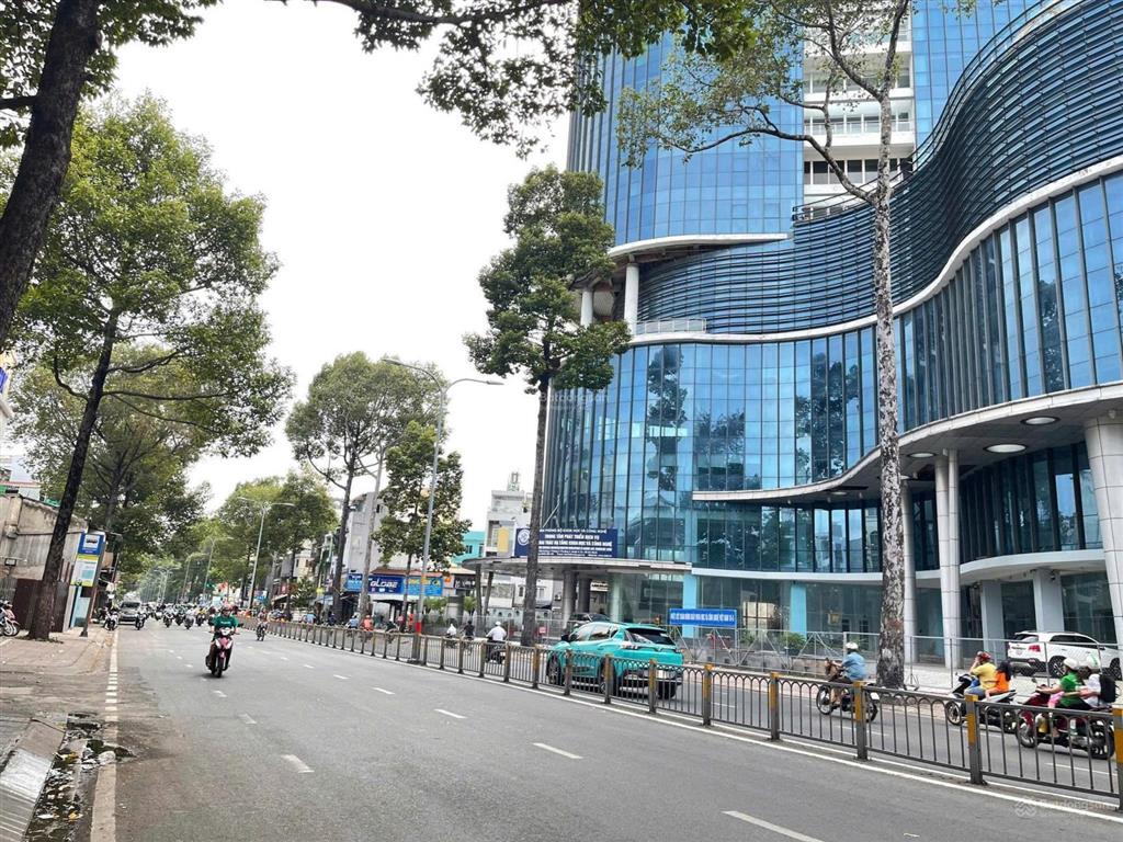 Góc thoáng đường 3/2, ngang lớn 12m  sát ngã tư nguyễn thị nhỏ. phường 8, quận 11