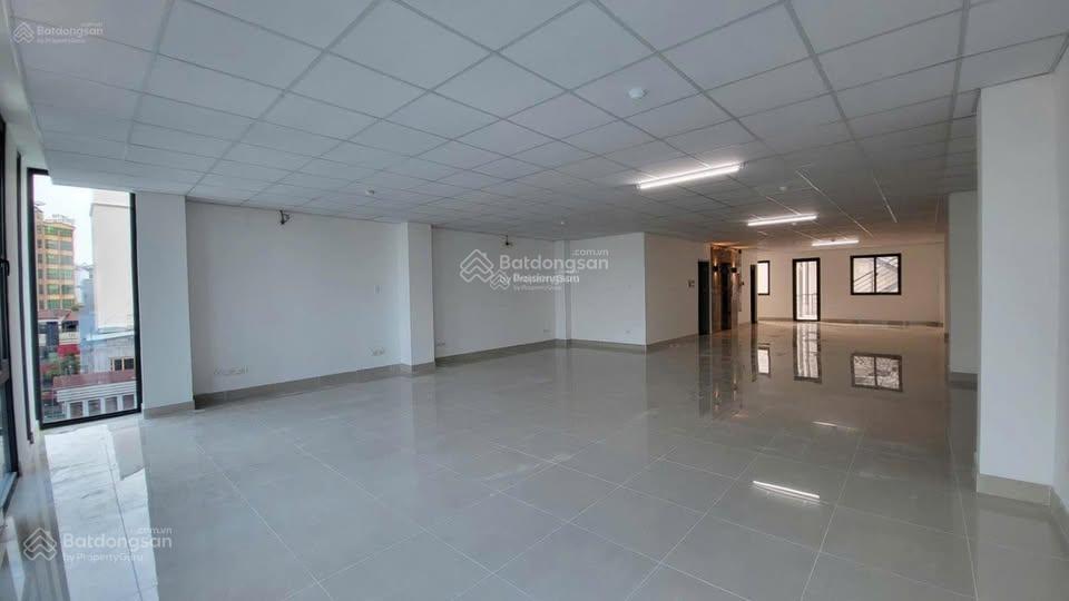 Building mặt tiền lê hồng phong ngay nguyễn trãi