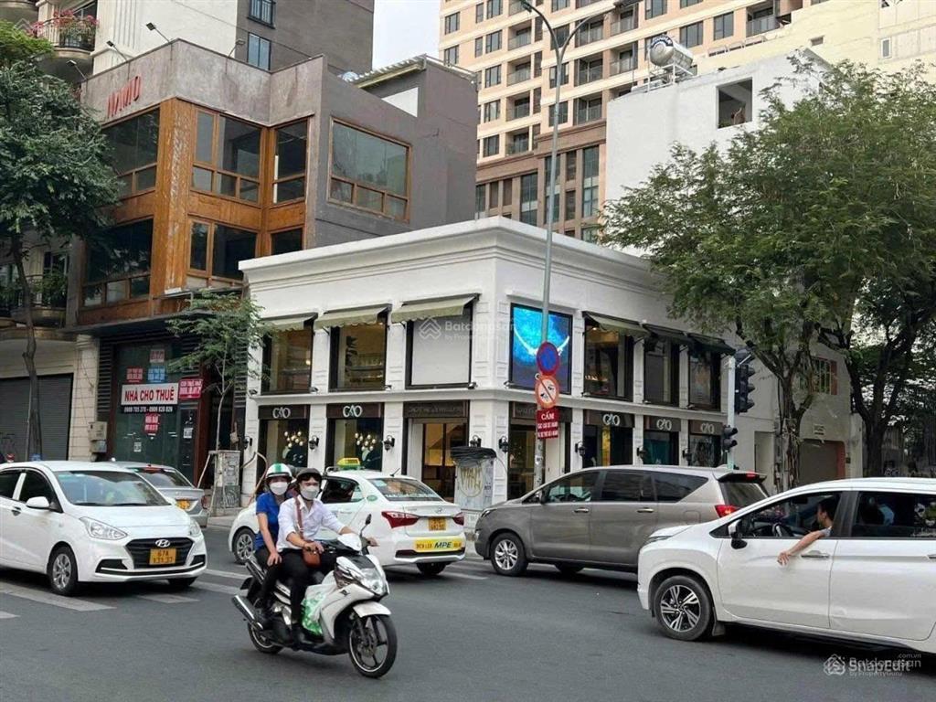 Mặt tiền nguyễn huệ | dt 10x25m | phù hợp showroom, f&b, ngân hàng