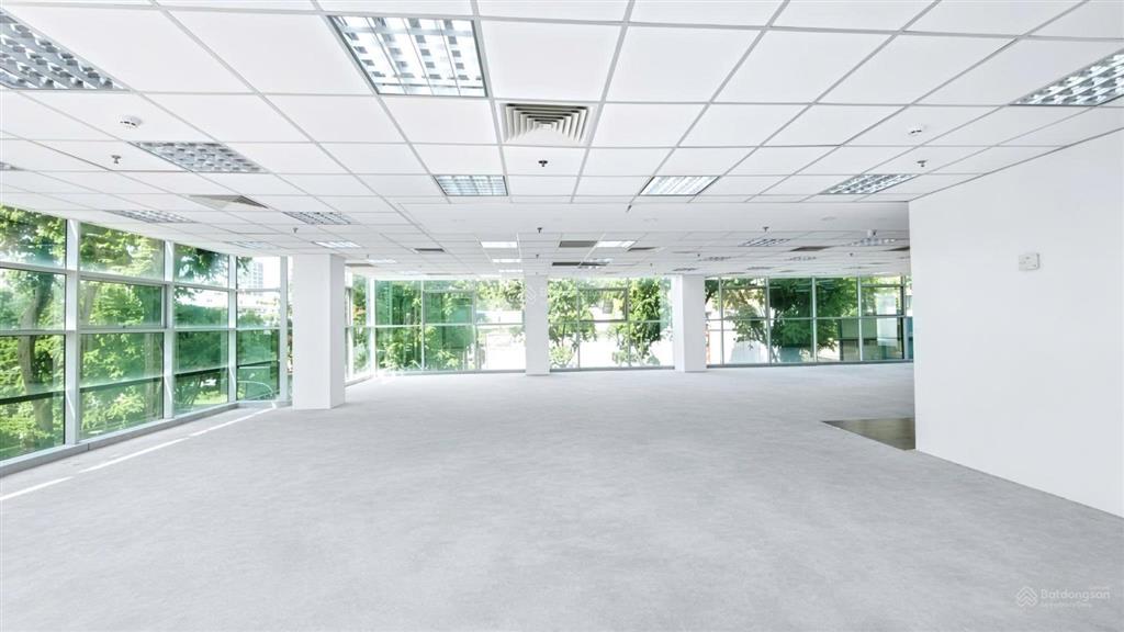 Cho thuê tòa nhà nguyễn lương bằng, quận 7 20x30m hầm + 3 lầu