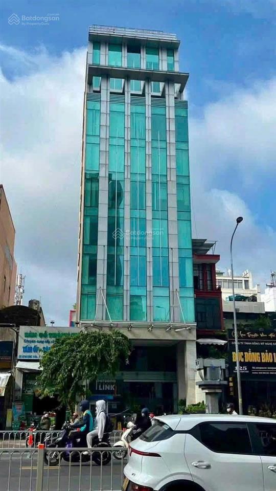 Cho thuê tòa nhà 2 hầm + 11 tầng mặt tiền cộng hòa, tân bình  9.4 x 30m  2 hầm + 11 tầng