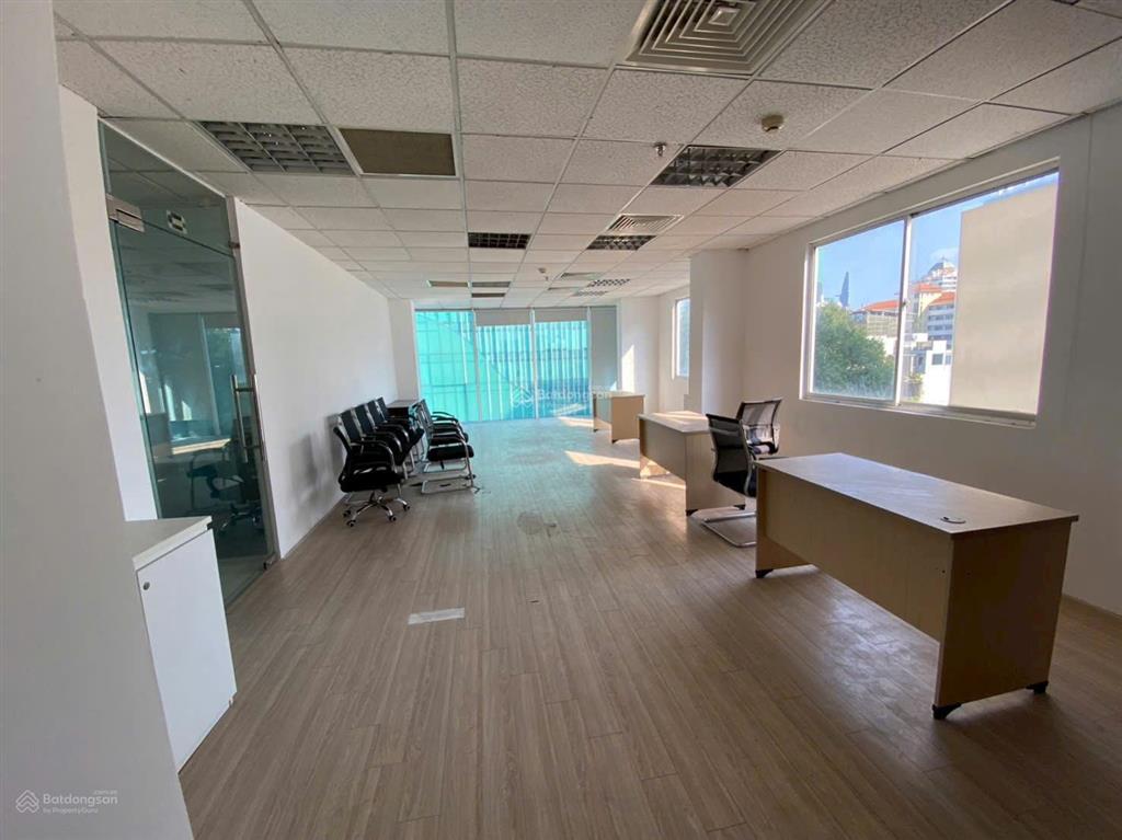 Cho thuê tòa nhà thành thái, quận 10  8x18m hầm trệt + 6 lầu  phù hợp nha khoa, phòng khám